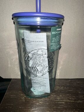 Starbucks Glass Tumbler with Purple Lid and Straw Rectangler shape
